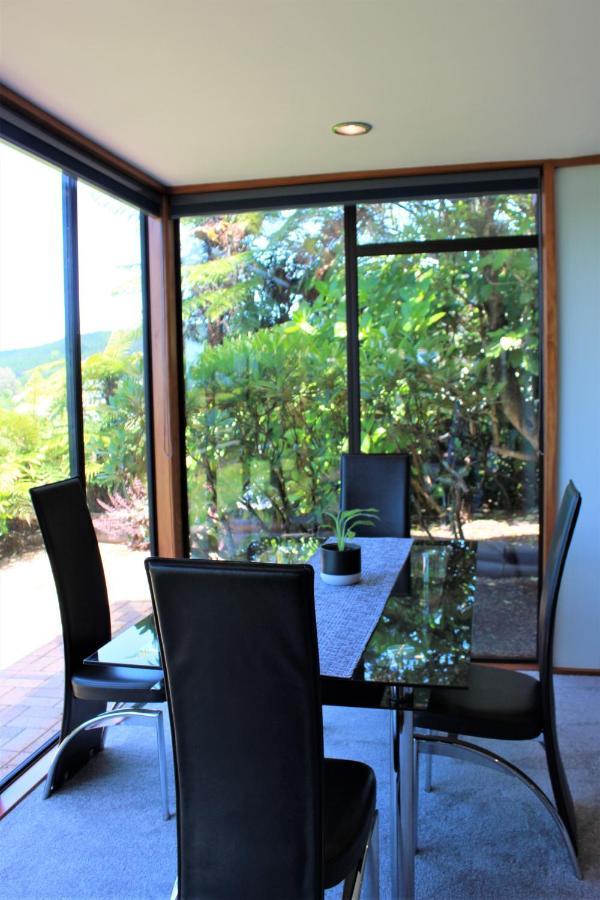 Lake View Garden Apartment タウポ エクステリア 写真